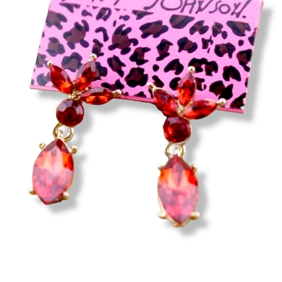 Gold plated red crystal flower necklace earrings set - Picture 6 of 9